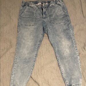American Eagle Outfitters Light Blue Straight Leg Jeans